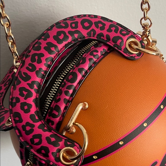 Betsey Johnson Sporty Orange Crossbody Bag - Picture 3 of 5